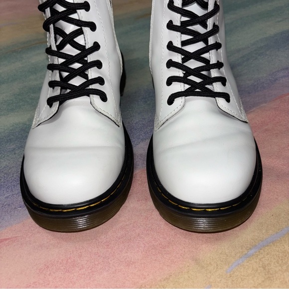 DR DOC MARTENS 1460 COMBAT BOOTS WHITE LEATHER LACE UP women’s size 5 - Picture 8 of 8